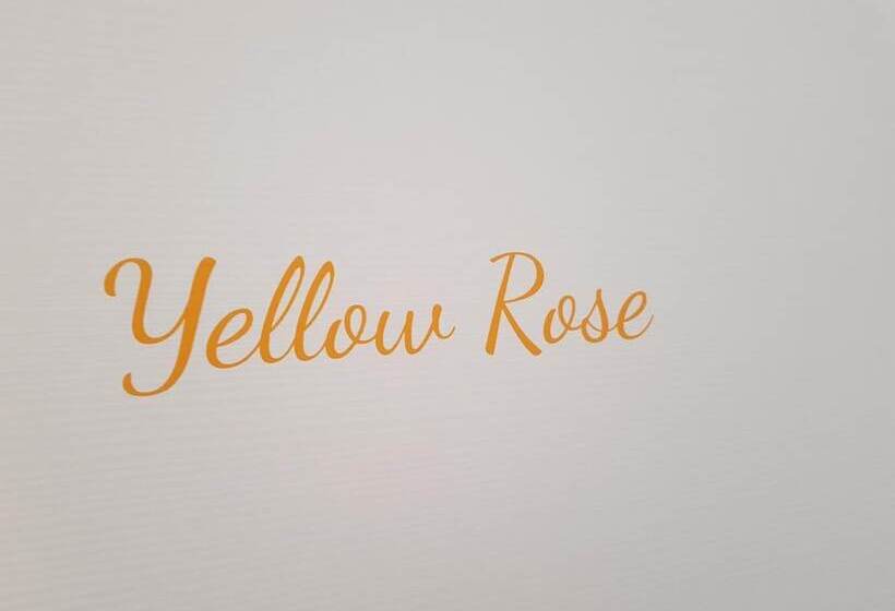 ペンション Little Rose Guest House