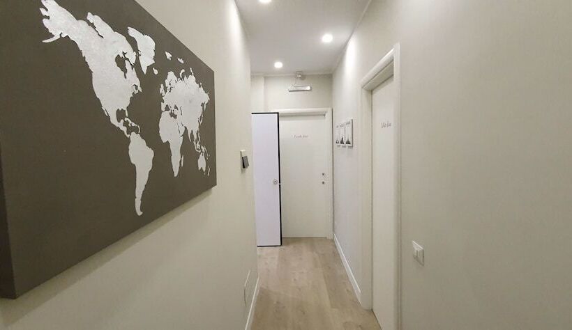 ペンション Little Rose Guest House