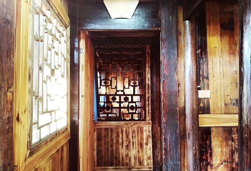 膳宿费 Lost World Sanjiang Guest House