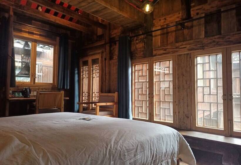 膳宿费 Lost World Sanjiang Guest House