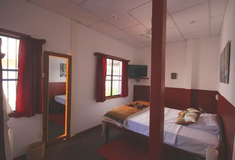 پانسیون Manuelaeric Homestay