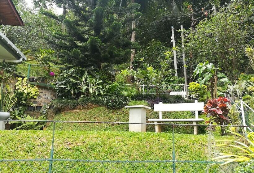 Пансион Marvel Hills Kandy