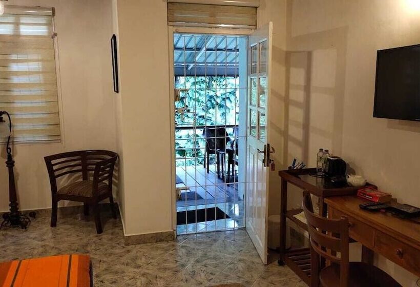 Пансион Marvel Hills Kandy