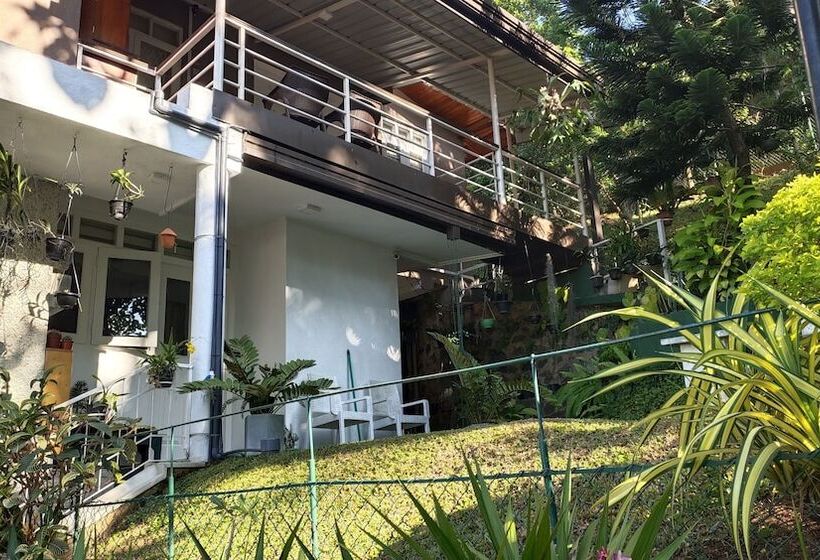 Пансион Marvel Hills Kandy