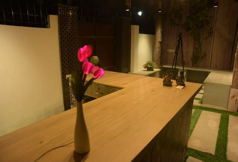 Banaras Hostel Varanasi