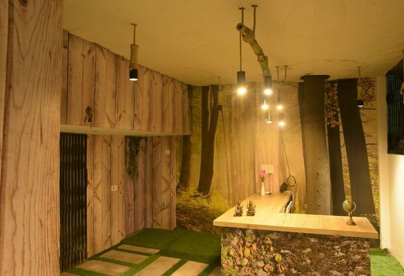 Banaras Hostel Varanasi