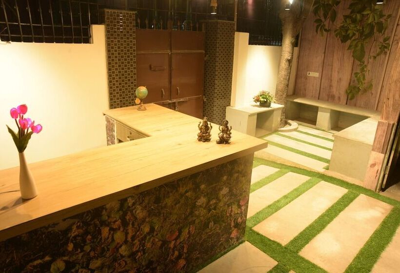 Banaras Hostel Varanasi