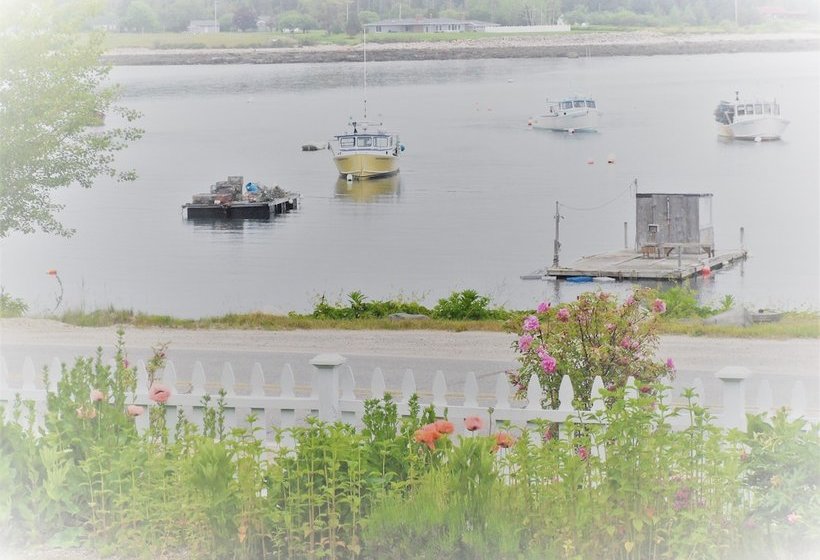 مبيت وإفطار Elsa S Inn On The Harbor