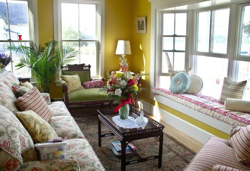 مبيت وإفطار Elsa S Inn On The Harbor