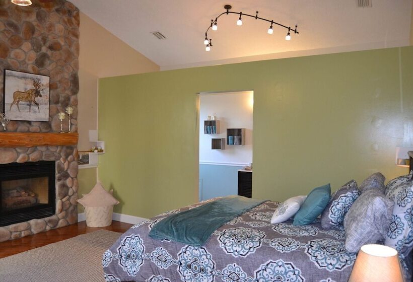 مبيت وإفطار Rock Pointe Ranch