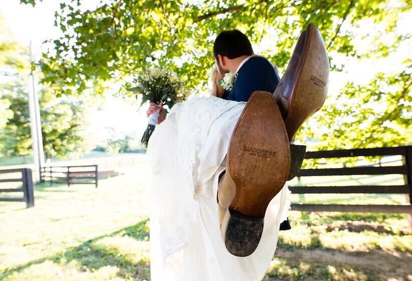 ベッドアンドブレックファースト The Denny House