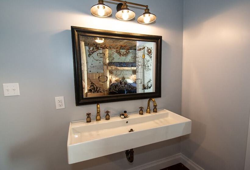 ベッドアンドブレックファースト The Emma Grace