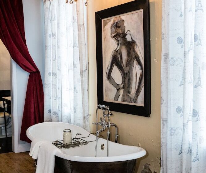 민박 The Emma Grace