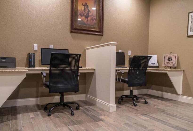 Heritage Place Hotel And Suites