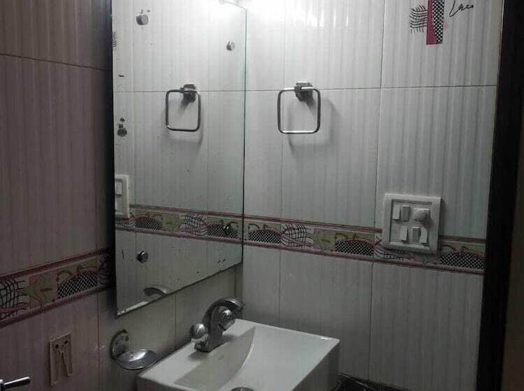 호텔 Adb Rooms Today International Paharganj