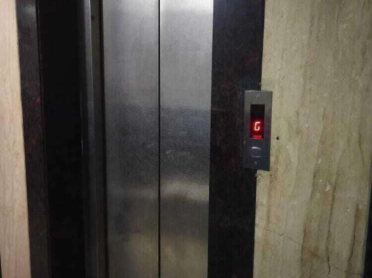 호텔 Adb Rooms Today International Paharganj