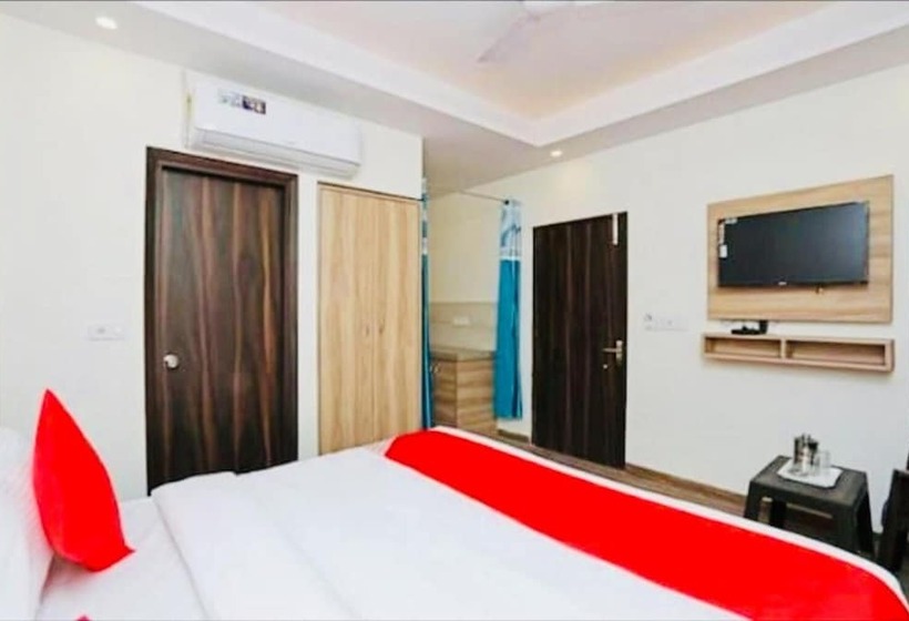 בית מלון כפרי Aerocity Golden