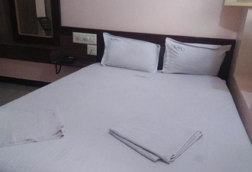 فندق Akil Towers