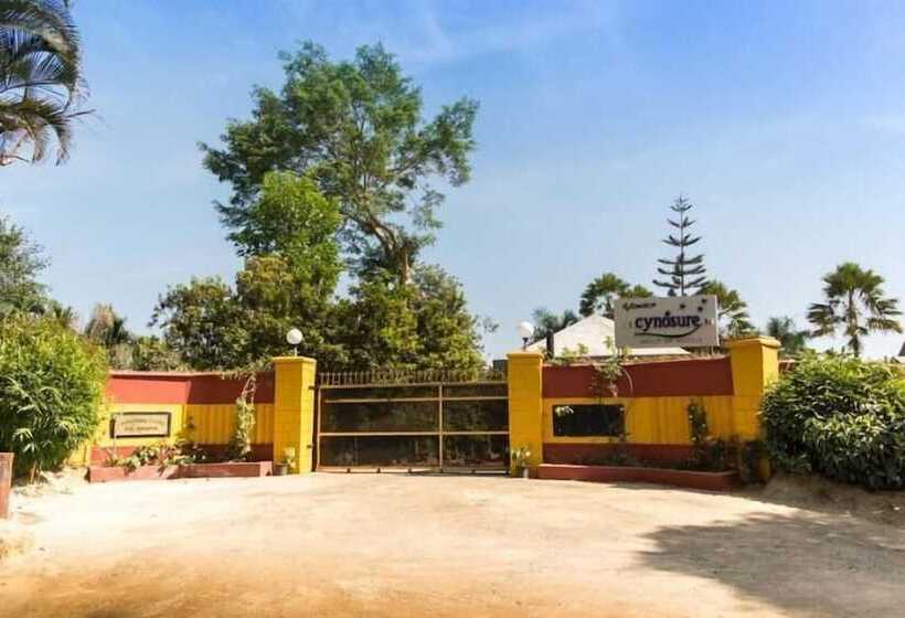 هتل Ananya Greens