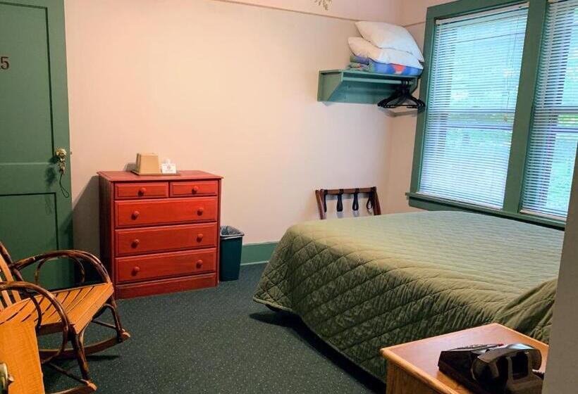 호텔 Gordon Beach Inn