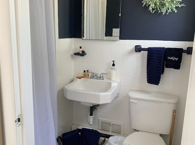 Отель Grand Lake Resort