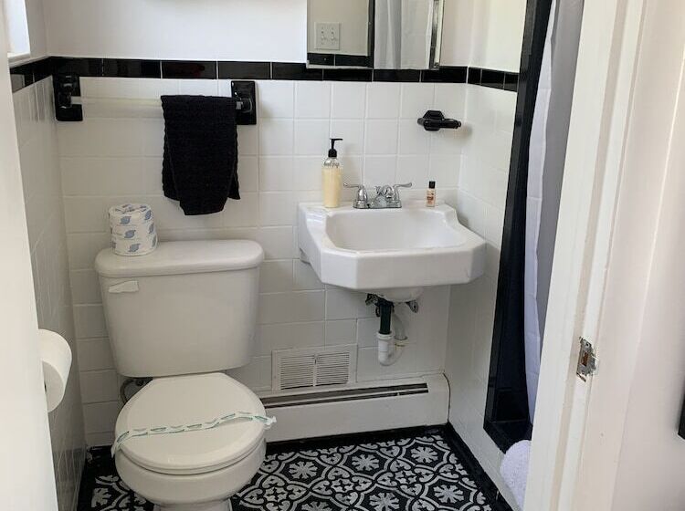 Отель Grand Lake Resort