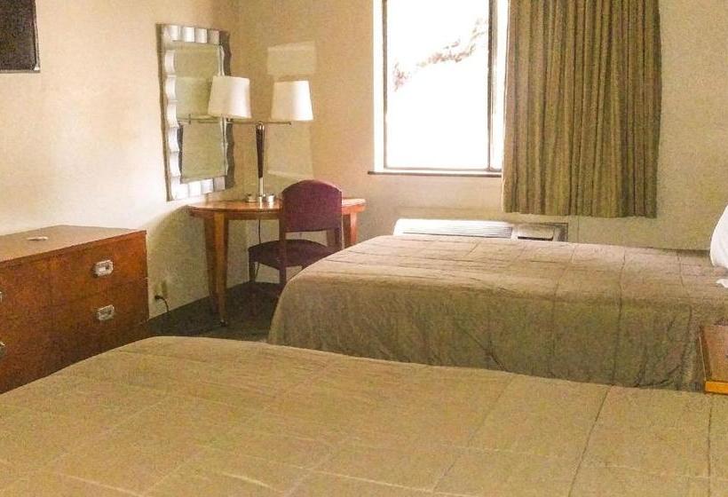 בית מלון כפרי Heritage Place Inn & Suites