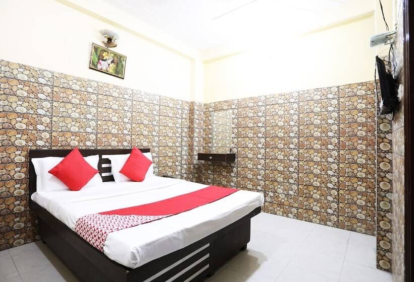 ホテル Kanchan Palace By Oyo Rooms