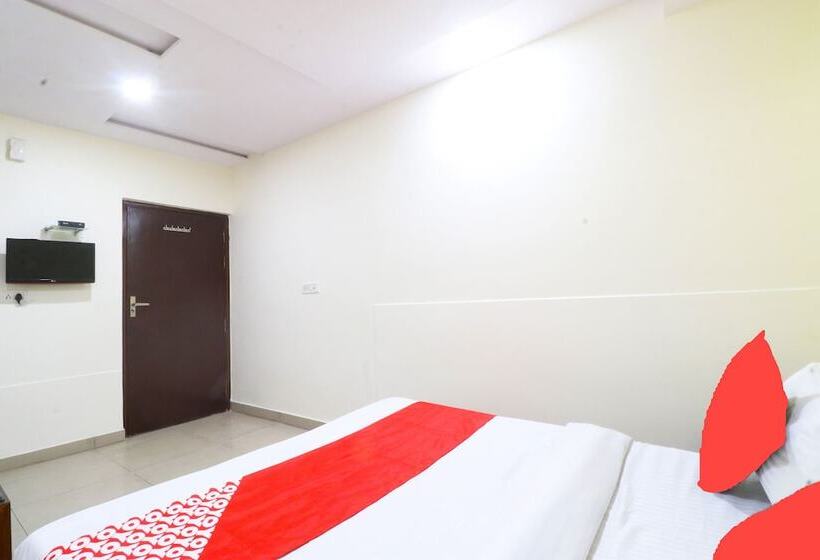 Отель Kirandeep By Oyo Rooms