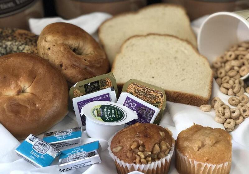 فندق Lake Bomoseen Lodge