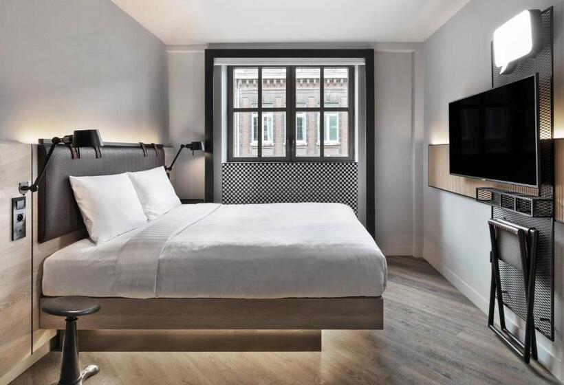 ホテル Moxy Lille City