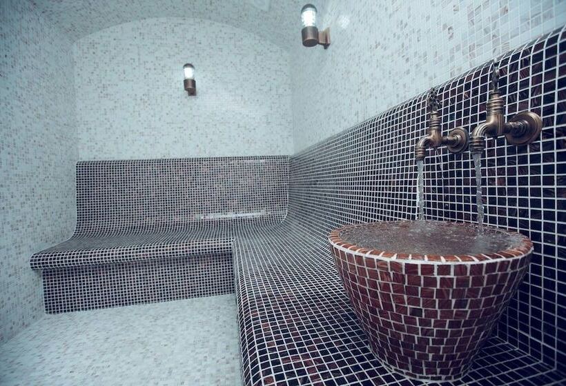 هتل My Way Boulevard