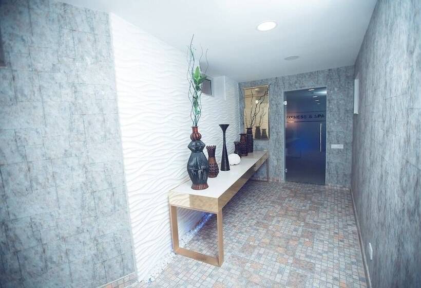 هتل My Way Boulevard