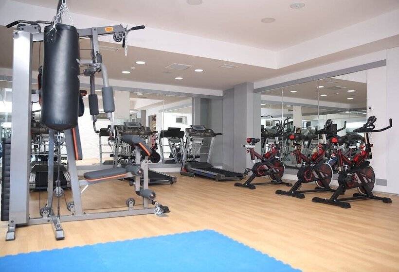 هتل My Way Boulevard