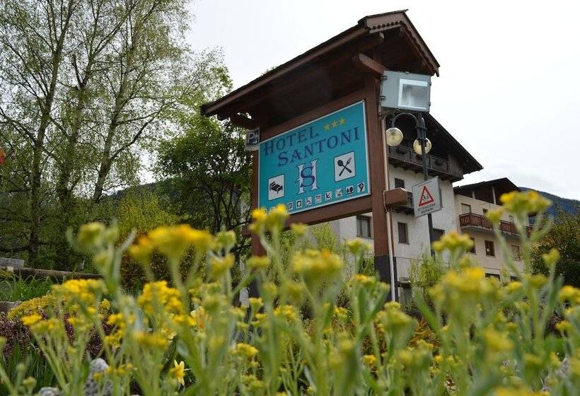 בית מלון כפרי Santoni