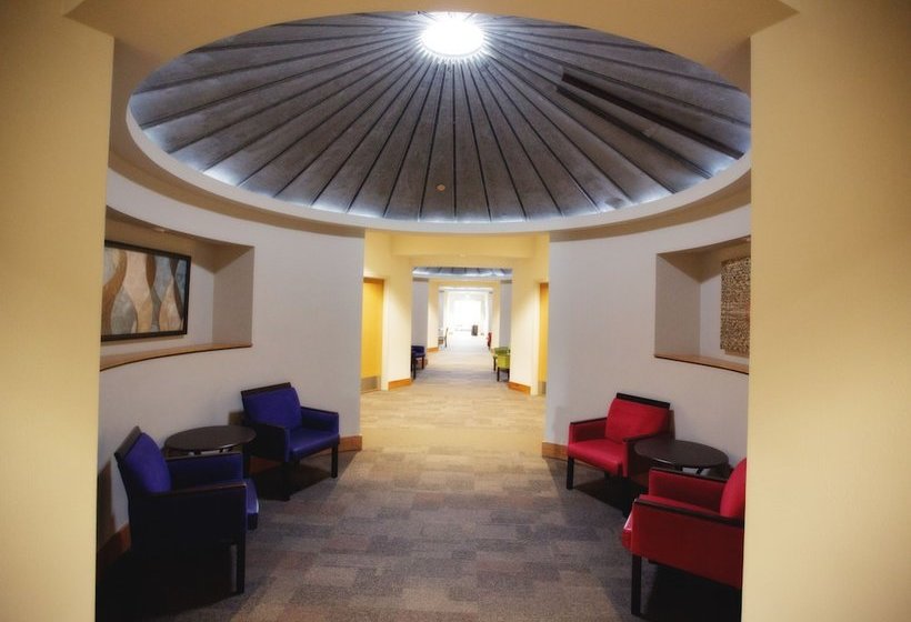 فندق Watercrest  At Hhcc