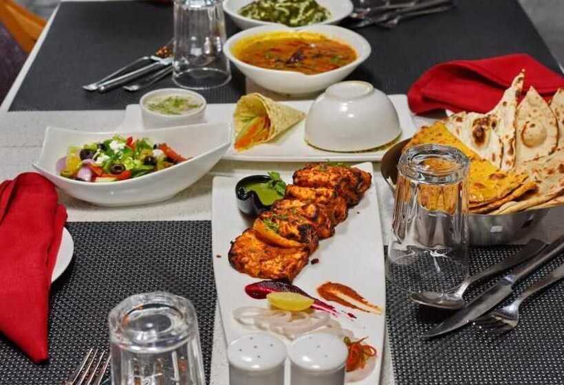 Отель York Legacy