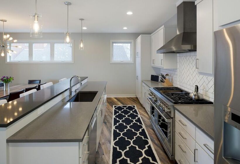 Lakefront Luxury