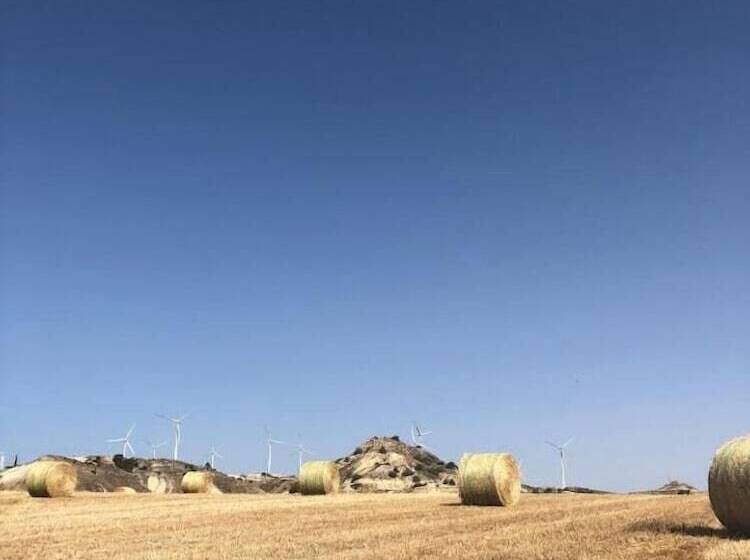 פנסיון Lux Country Condo