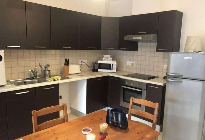 ペンション Lux Country Condo