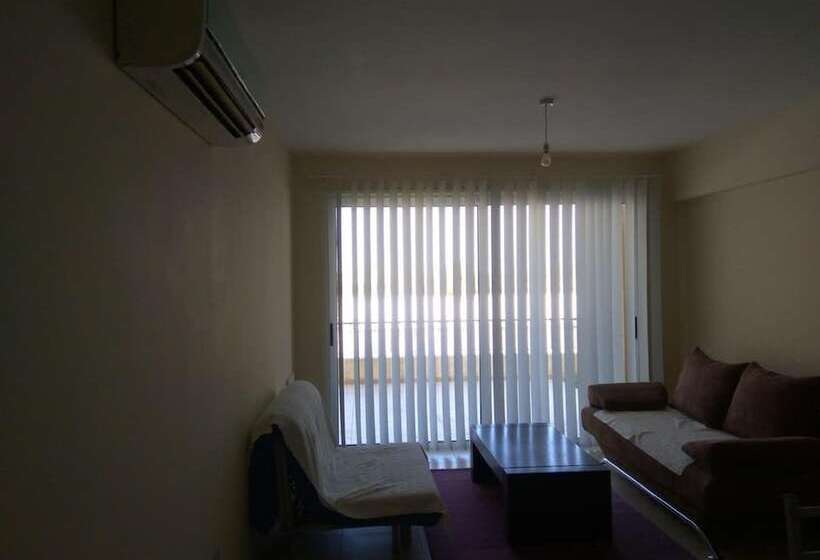 ペンション Lux Country Condo