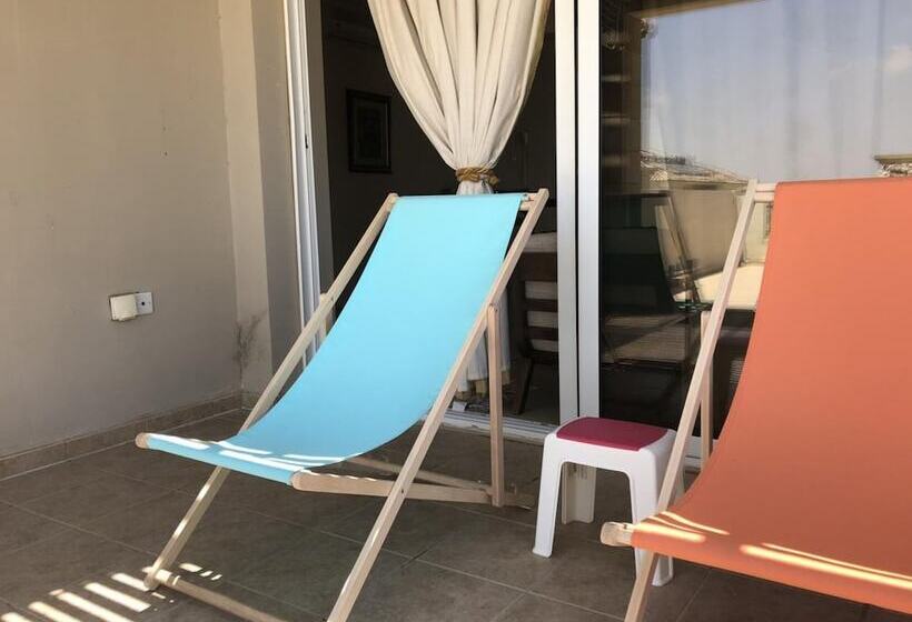 פנסיון Lux Country Condo