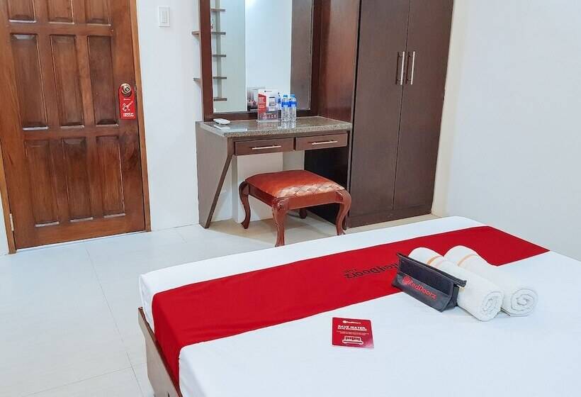 پانسیون Reddoorz @ Caimito Drive Dampas