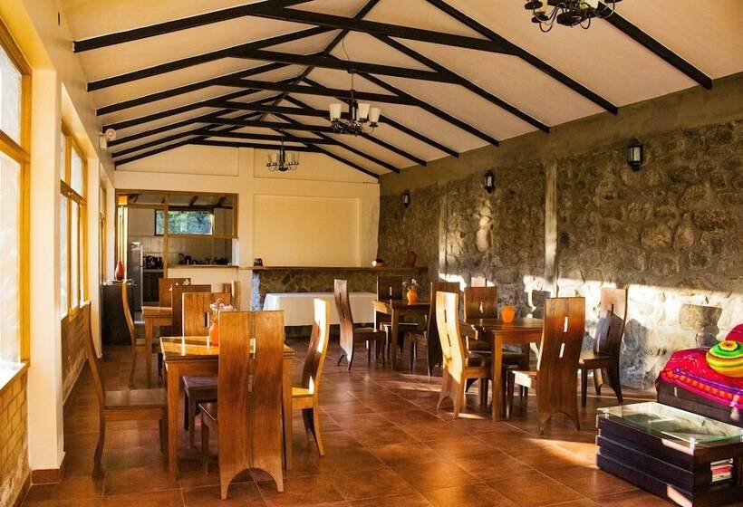 پانسیون Valley Walker Home