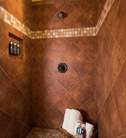 渡假胜地  The Vineyard At Florence