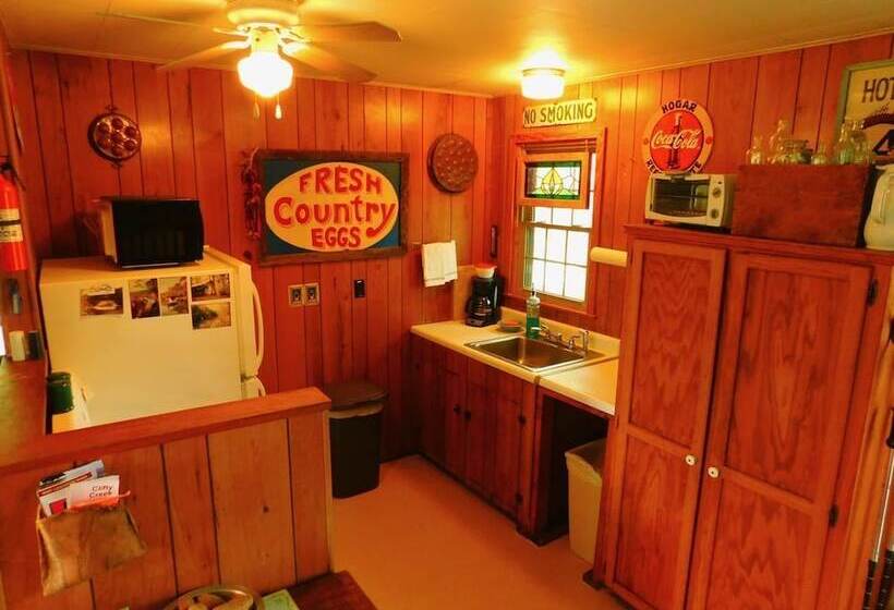 Rock Eddy Bluff Farm