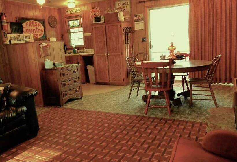 Rock Eddy Bluff Farm