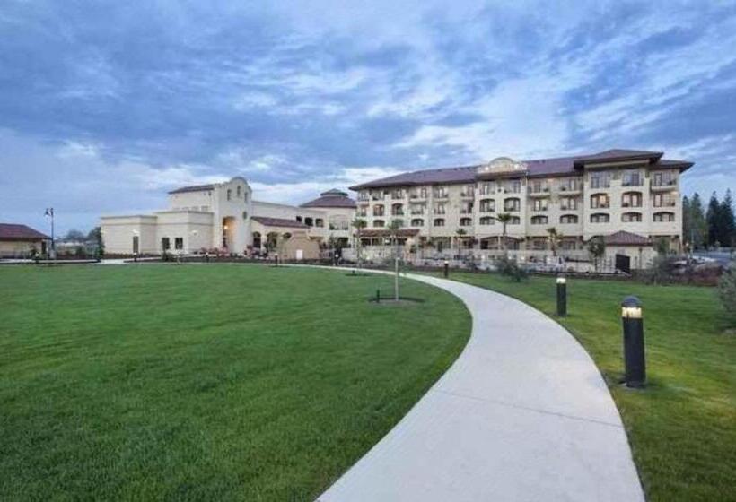 The Murieta Inn & Spa