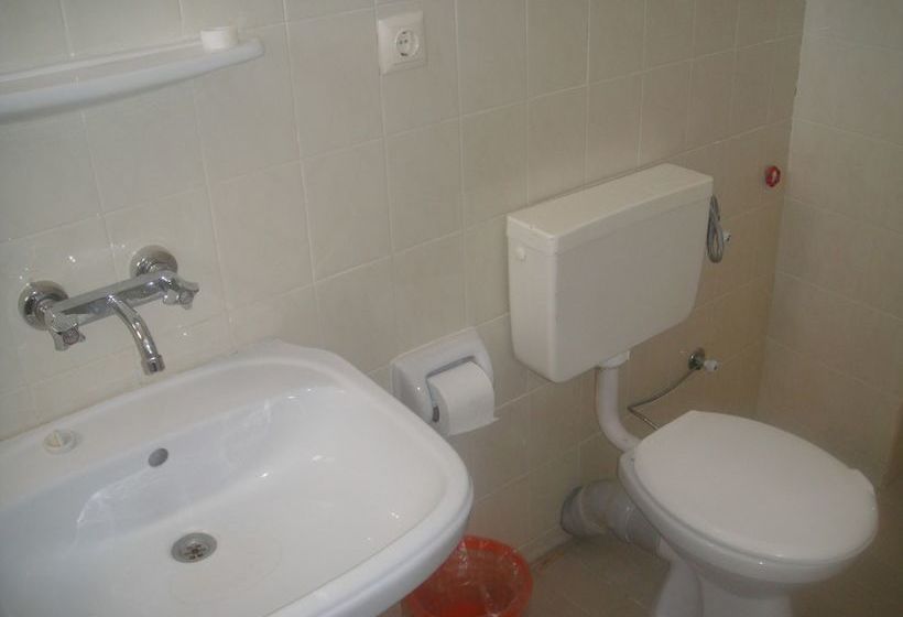 Zeybek Otel Seferi̇hi̇sar