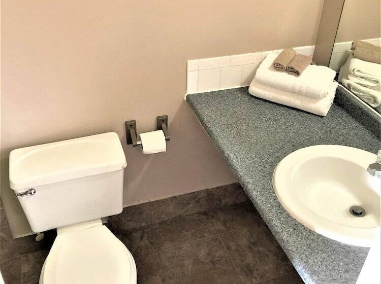 Общежитие Country Meadow Inn